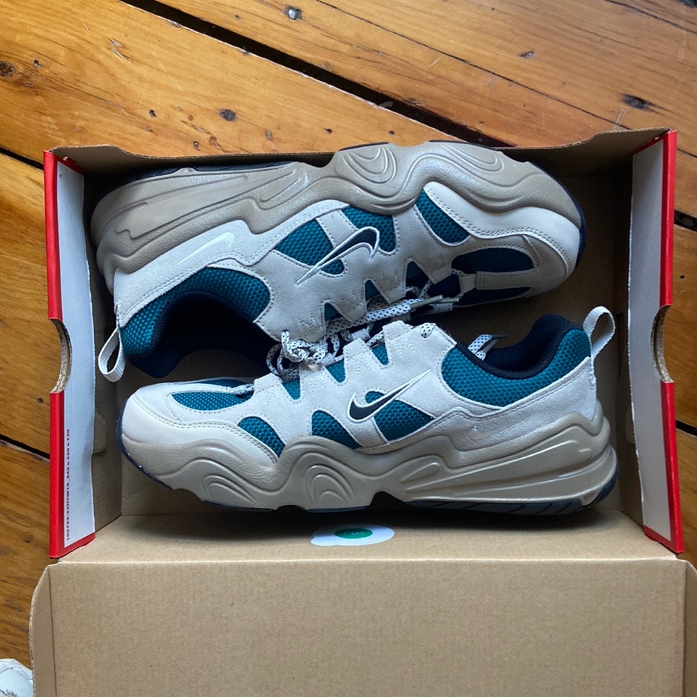 Nike Tech Hera Size Mens 9.5. Brand new in original box.